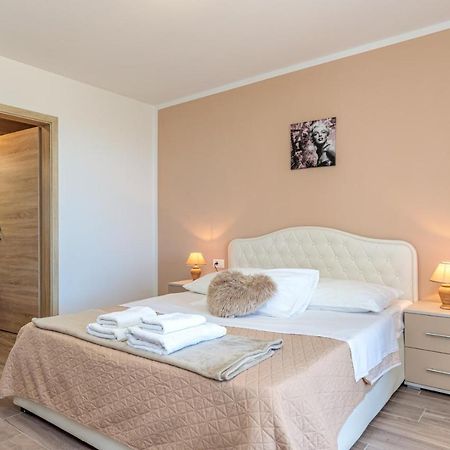 Villa Terlevic Selina Eksteriør bilde